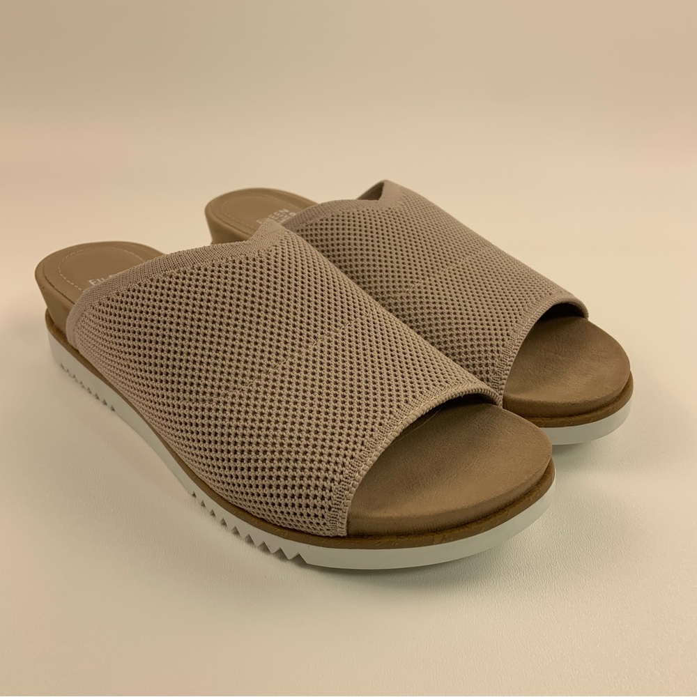 Eileen Fisher Kori Blush Women's size 9.5 Mesh Slide Sandals